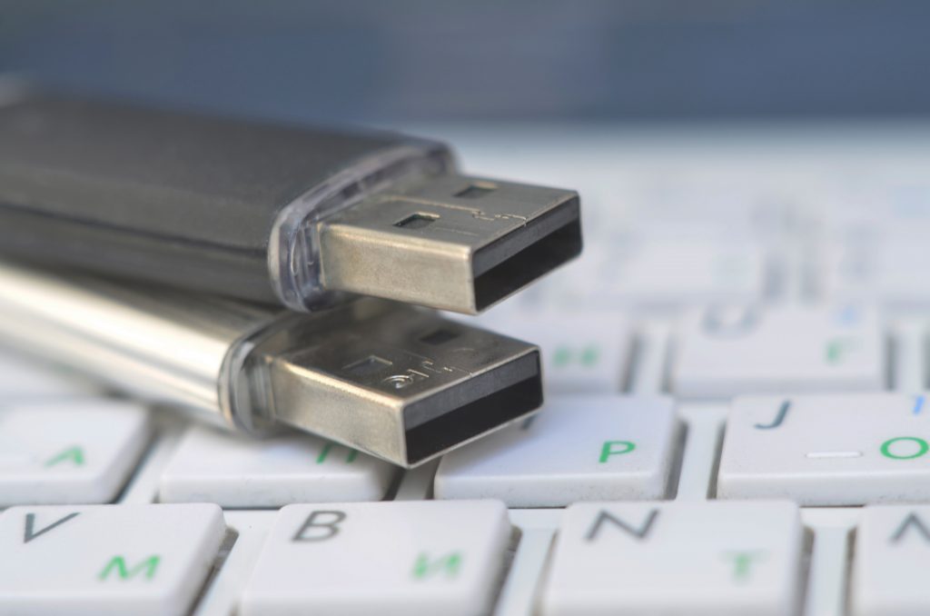 Deze gevaarlijke malware valt Windows-apparaten aan via geïnfecteerde USB-drives